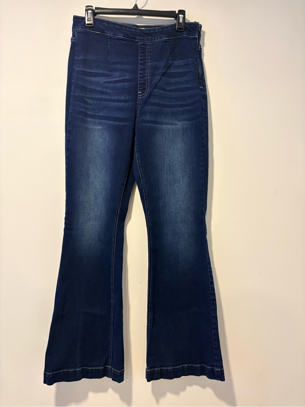 KanCan High Rise Flare Leg Side Zip Jeans 11/29 Bootcut Dark